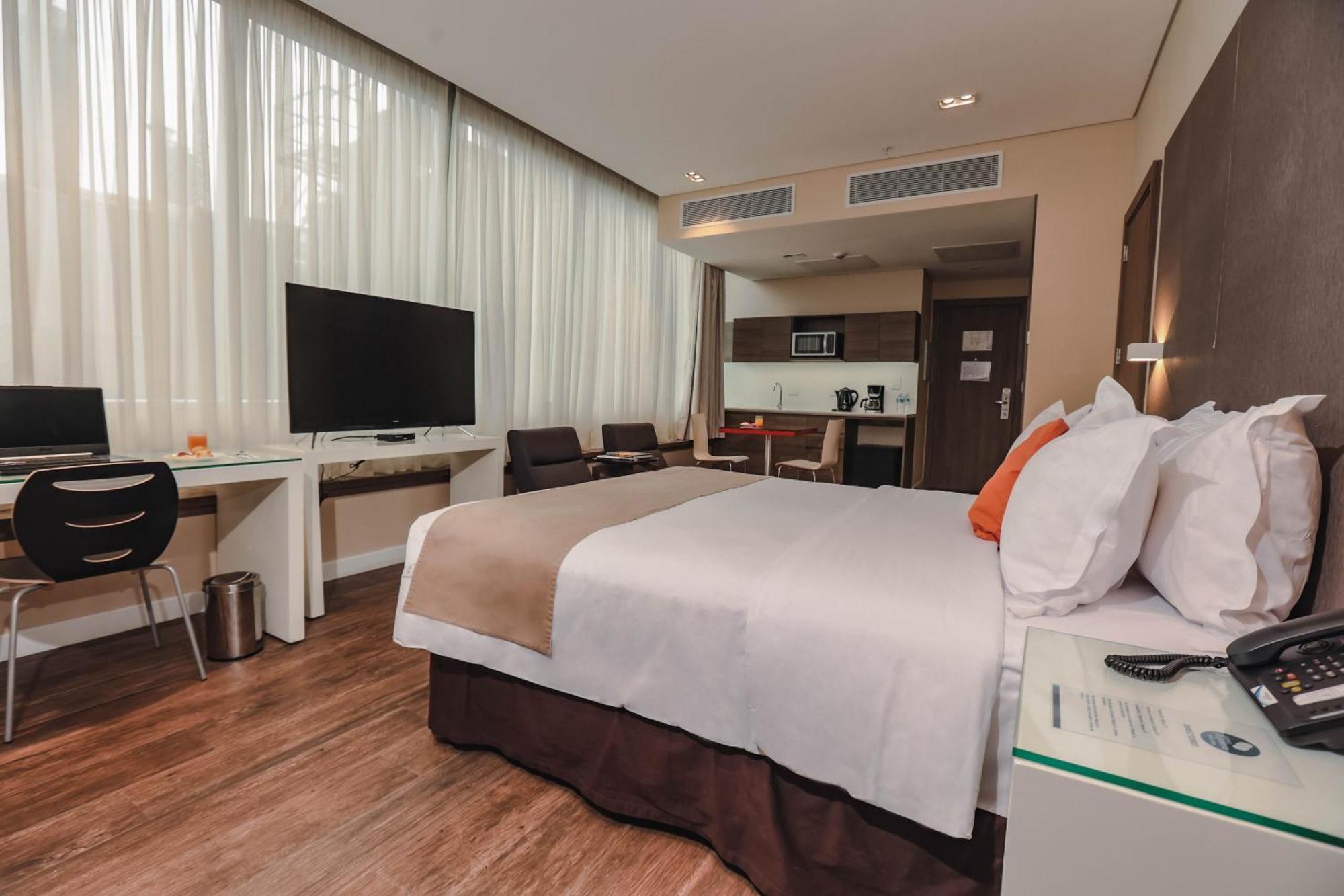 Paseo La Galeria Hotel & Suites Asunción Esterno foto