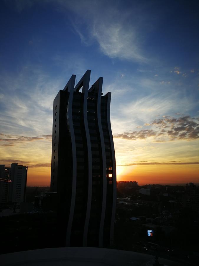 Paseo La Galeria Hotel & Suites Asunción Esterno foto