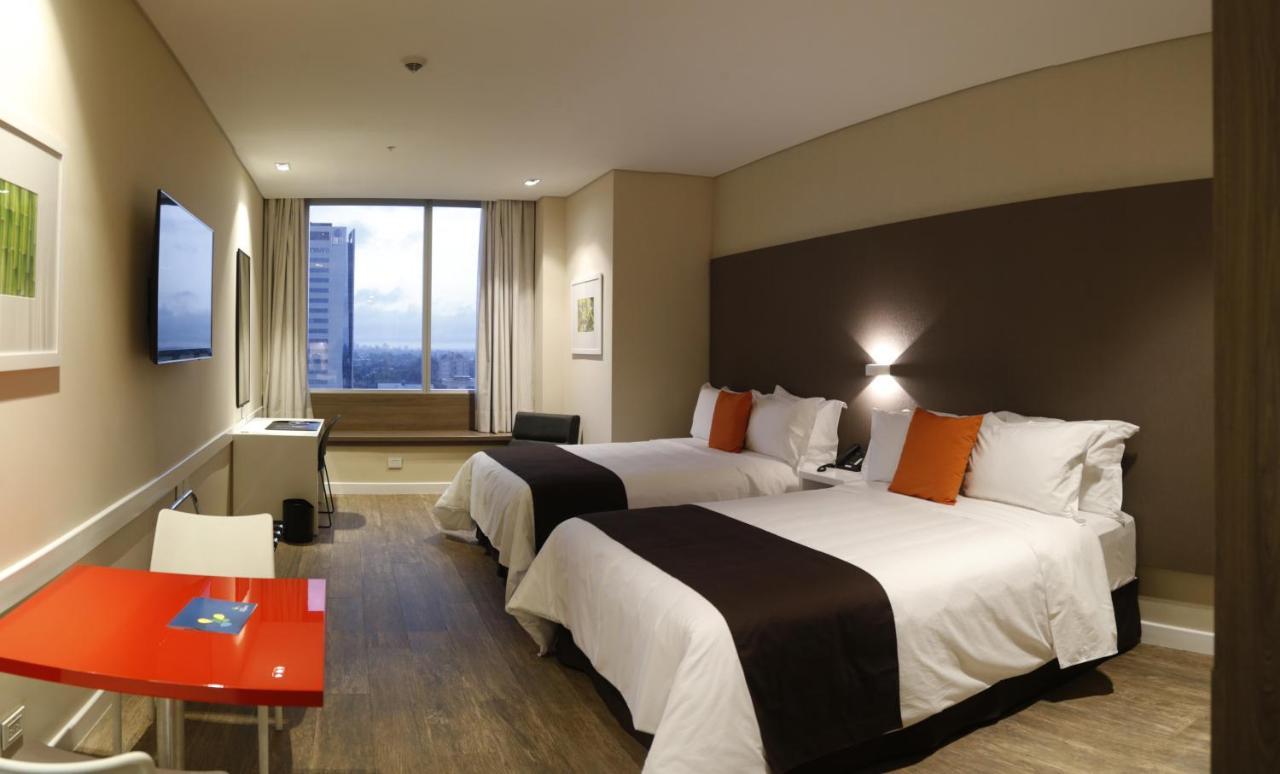 Paseo La Galeria Hotel & Suites Asunción Esterno foto