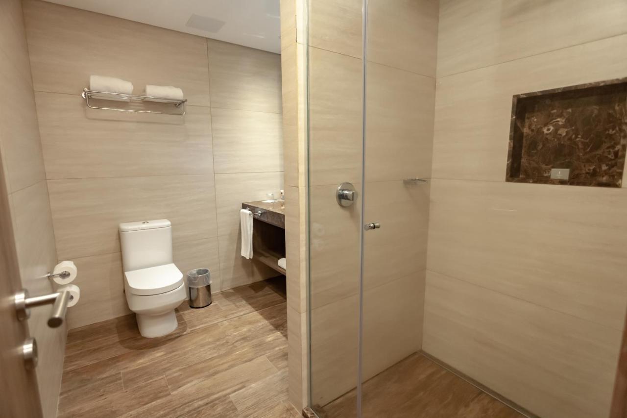 Paseo La Galeria Hotel & Suites Asunción Esterno foto